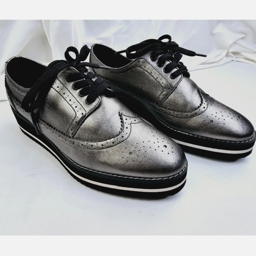Zara Metallic Silver Lace-Up Wingtip Oxfords